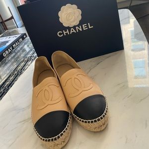 Chanel Beige/Black Classic Espadrilles Flats
